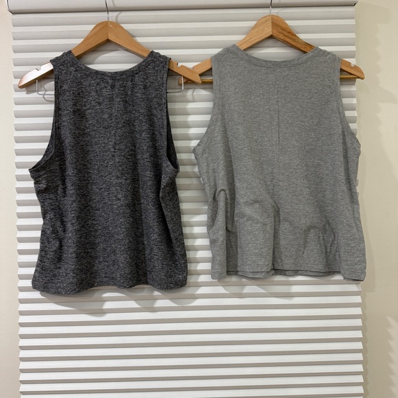 2 x Beyond Yoga Women's Featherweight Tank Tops - Picture 2 of 2